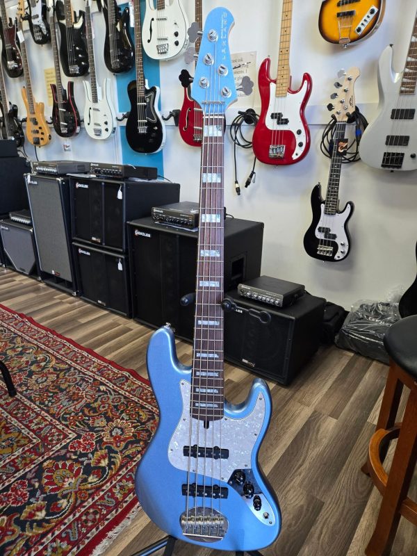 Lakland Joe Osborne Jazz w/ upgraded Bartolinis