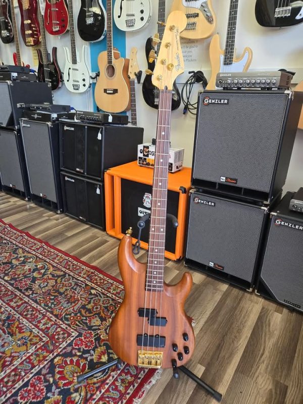 90s Fender Precision Lyte Deluxe