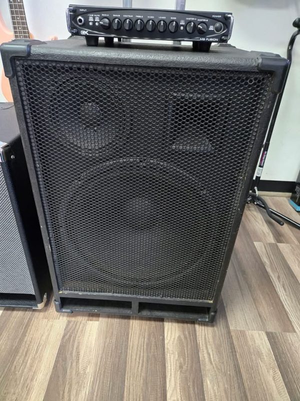 Dr. Bass DRB1560 Cab