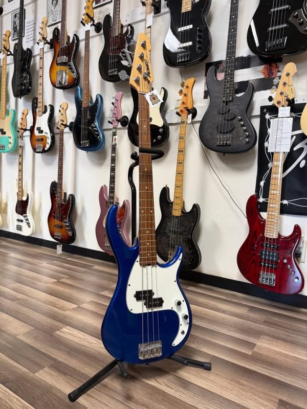 Peavey Milestone